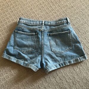 Pacsun mom short size 26